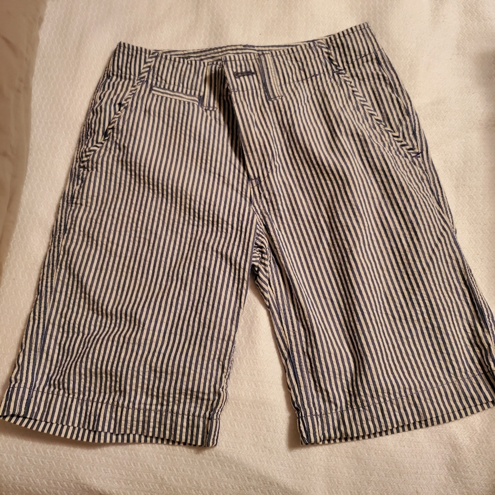 Lands End seersucker shorts